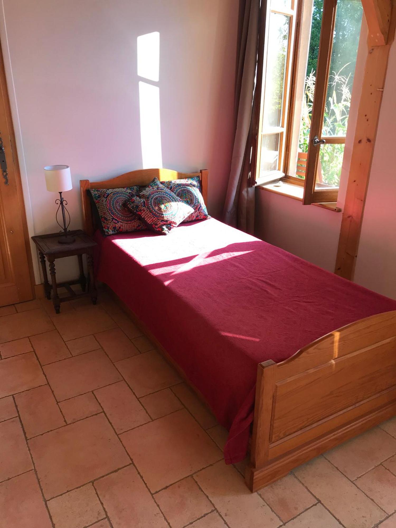 Ecolieu Le Chant Du Temps Bed and Breakfast Saint-Usuge Exteriör bild